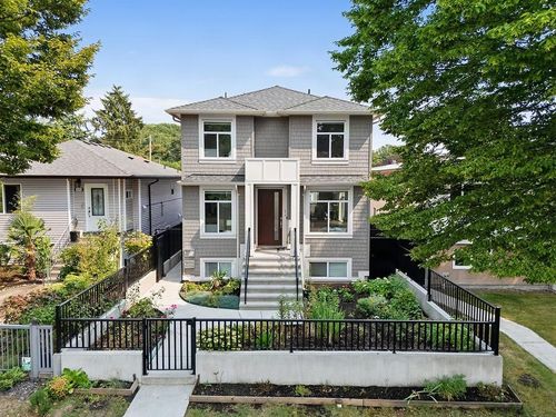 636 Cassiar St, Vancouver, BC, V5K4N2 | Card Image