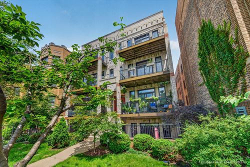 2s-4711 N Malden St, Chicago, IL, 60640-4898 | Card Image