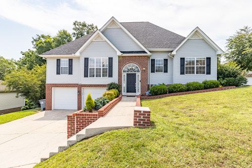 7322 British Rd, Ooltewah, TN, 37363-5507 | Card Image