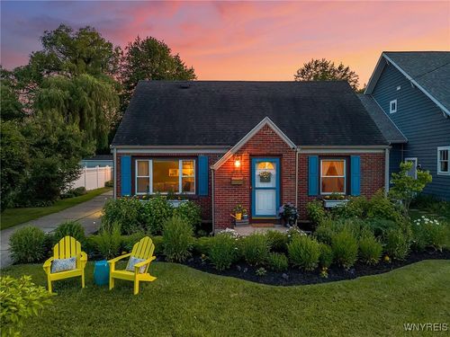 182 Reist St, Amherst, NY, 14221-5350 | Card Image