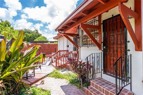 b-1841 Sw 29th Ave, Miami, FL, 33145-1941 | Card Image