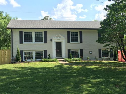 1710 Clydeway Dr, Murfreesboro, TN, 37130-5720 | Card Image