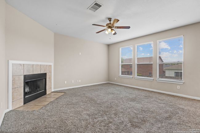 156 Springtree Blf, House other with 4 bedrooms, 3 bathrooms and null parking in Cibolo TX | Image 14