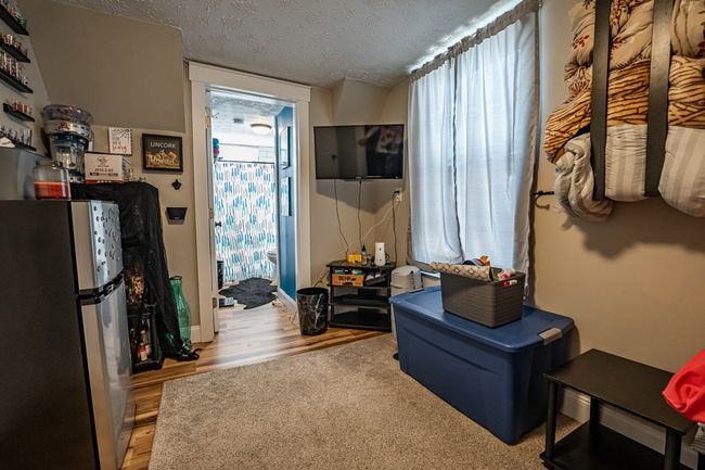 351 Barnes Ave, Home with 3 bedrooms, 2 bathrooms and null parking in Circleville OH | Image 11