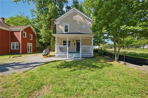 239 Locust Ave, Hampton, VA, 23661-2730 | Card Image