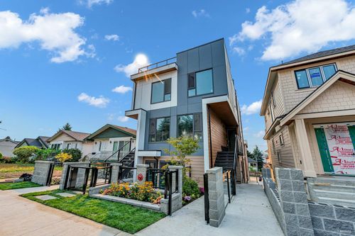 3-262 E 65th Ave, Vancouver, BC, V5X2P4 | Card Image