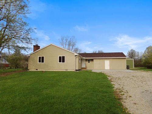 532 Donovan Rd, Curtice, OH, 43412-9433 | Card Image