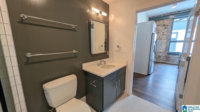 APT-406 - 1801 2 Nd Ave N, Condo with 1 bedrooms, 1 bathrooms and null parking in BIRMINGHAM AL | Image 4