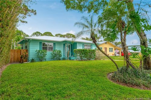 6499 Se Held Ct, Stuart, FL, 34997-8320 | Card Image
