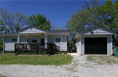 816 N Wickersham St, Yellville, AR, 72687-9489 | Card Image