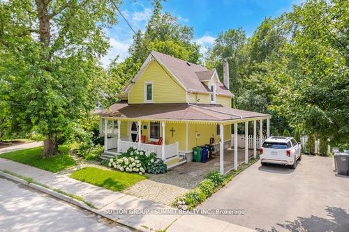 38 John St S, Mississauga, ON, L5H2E6 | Card Image