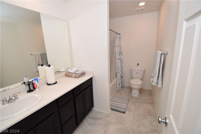 8761 Rio Andir Ave, House other with 4 bedrooms, 3 bathrooms and null parking in Las Vegas NV | Image 25