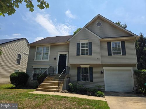 5401 Riba Ct, Capitol Heights, MD, 20743-3024 | Card Image