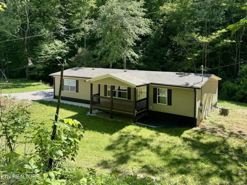 8211 Barker Ave, Knoxville, TN, 37915 | Card Image