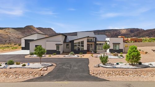 2315 Stone Creek Ct, Grand Junction, CO, 81507-2739 | Card Image