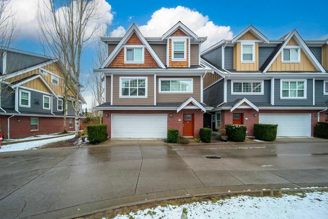 21 - 15988 32 Avenue, Townhouse with 5 bedrooms, 3 bathrooms and 2 parking in Surrey BC | Image 1