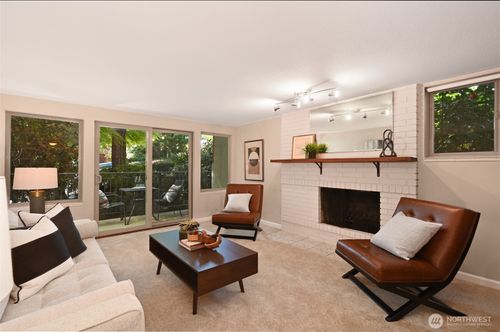 101-3400 25th Ave W, Seattle, WA, 98199-2220 | Card Image