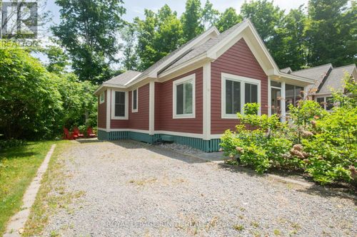 208-19 Summer Village Lane, Prince Edward County (Athol), ON, K0K1P0 | Card Image