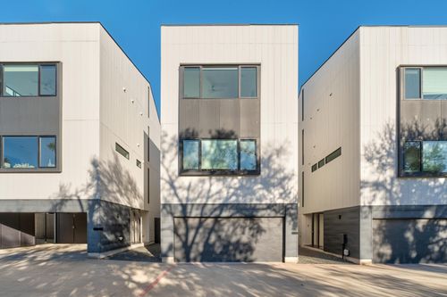 bldg-4-3406 E 17th St, Austin, TX, 78721-1168 | Card Image