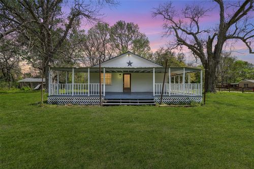279 County Road 2363 E, Liberty, TX, 77575-4484 | Card Image