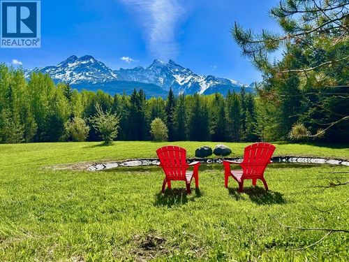 lot-A & 3 Cedarvale-Kitwanga Rd, Kitimat-Stikine, BC, V0J2A0 | Card Image