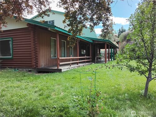 46 Pinecrest Rd, Tonasket, WA, 98855-9437 | Card Image