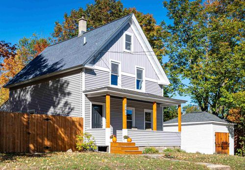 260 W Main St, Conway, NH, 03818-6141 | Card Image