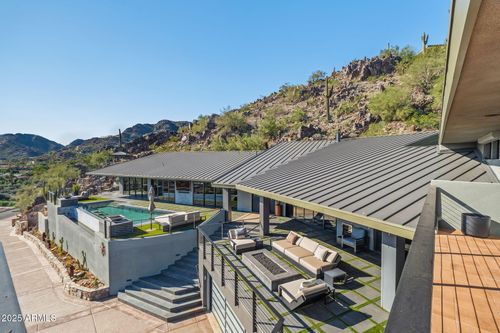 7517 N Moonlight Way, Paradise Valley, AZ, 85253 | Card Image