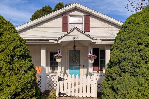184 Terraceview Ave, Wadsworth, OH, 44281-1365 | Card Image