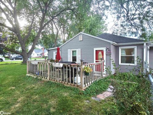 1720 Harrison Ave, Burlington, IA, 52601-1419 | Card Image