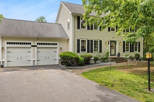 7 Parsons Walk, Berkley, MA, 02779-1628 | Card Image