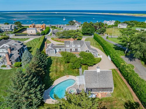 153 Shore Rd, Chatham, MA, 02633-2352 | Card Image