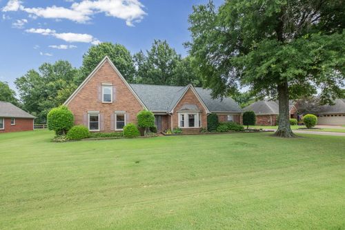 3320 Patricia Ellen Dr, Bartlett, TN, 38133-3821 | Card Image