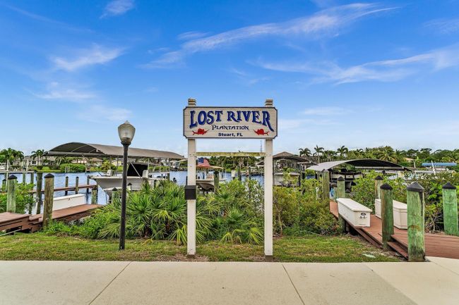 755 Sw River Bend Cir, House other with 4 bedrooms, 3 bathrooms and null parking in Stuart FL | Image 43