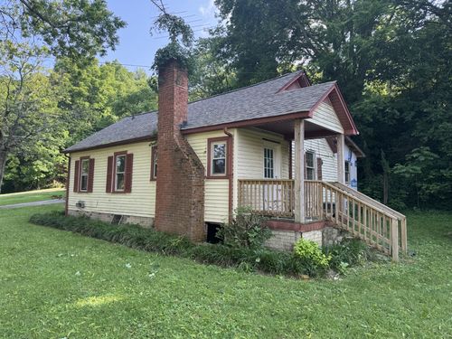 662 Happy Hollow Rd, Goodlettsville, TN, 37072-8405 | Card Image