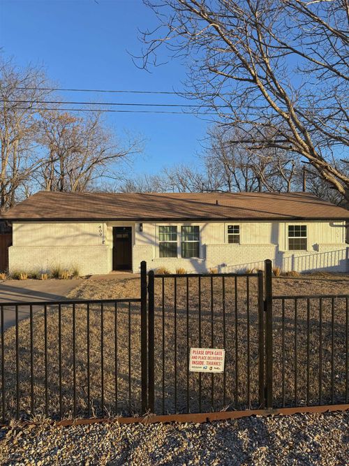 409 Avenue R, Marble Falls, TX, 78654-5410 | Card Image