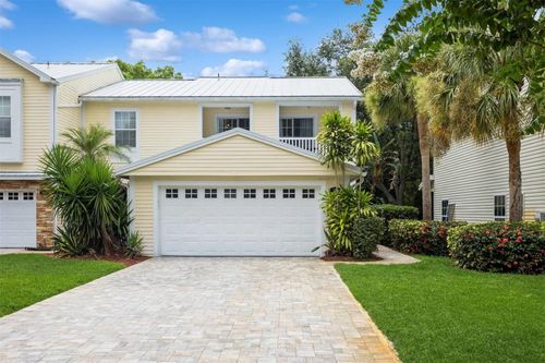 909 Woodbridge Ct, SAFETY HARBOR, FL, 34695-2958 | Card Image