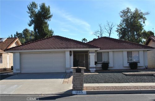 1885 Silver Oak Way, Hemet, CA, 92545 | Card Image