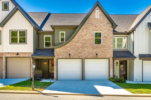 9694 Dutton Ln, Ooltewah, TN, 37363-1527 | Card Image