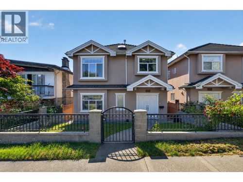 6959 Culloden St, Vancouver, BC, V5X4J6 | Card Image