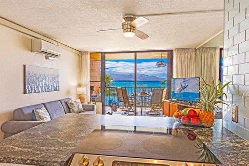 apt-306-190 Hauoli St, Wailuku, HI, 96793-9538 | Card Image