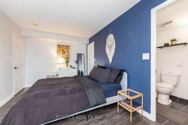 1101 - 9 Michael Power Pl, Condo with 2 bedrooms, 2 bathrooms and null parking in Etobicoke ON | Image 22