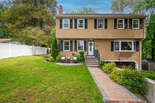 43 Joseph Rd, Framingham, MA, 01701-7638 | Card Image