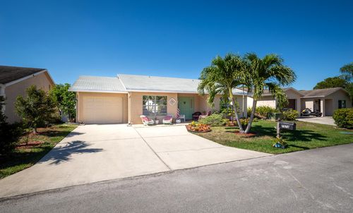 7076 Pine Manor Dr, Lake Worth, FL, 33467-8847 | Card Image