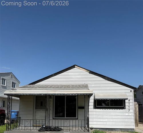 4773 Harding St, Dearborn Heights, MI, 48125-2837 | Card Image