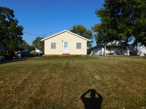 2-307 N Morris St, Farmland, IN, 47340-7017 | Card Image