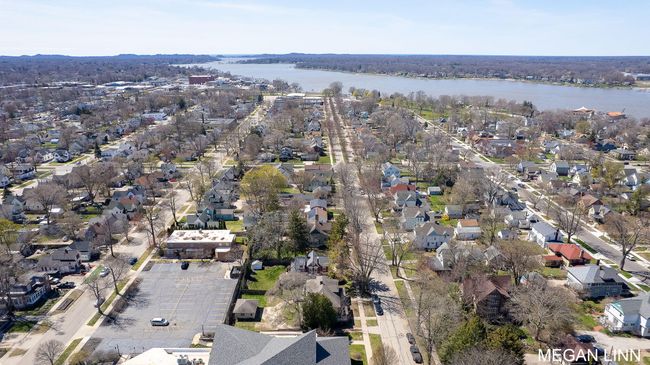 186 W 12 Th St, House other with 6 bedrooms, 3 bathrooms and null parking in Holland MI | Image 17