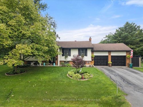 143 Colonial Rd, Belleville, ON, K8R1B8 | Card Image