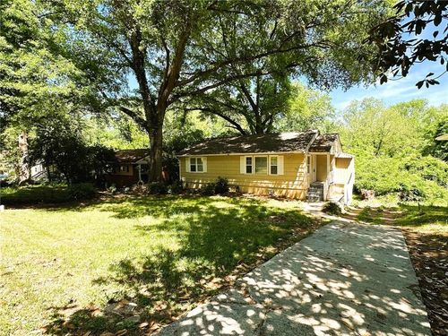 1900 Meadow Ln, Decatur, GA, 30032-4277 | Card Image