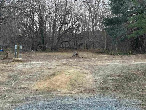 1636 Stuarts Draft Hwy, STUARTS DRAFT, VA, 24477-3186 | Card Image